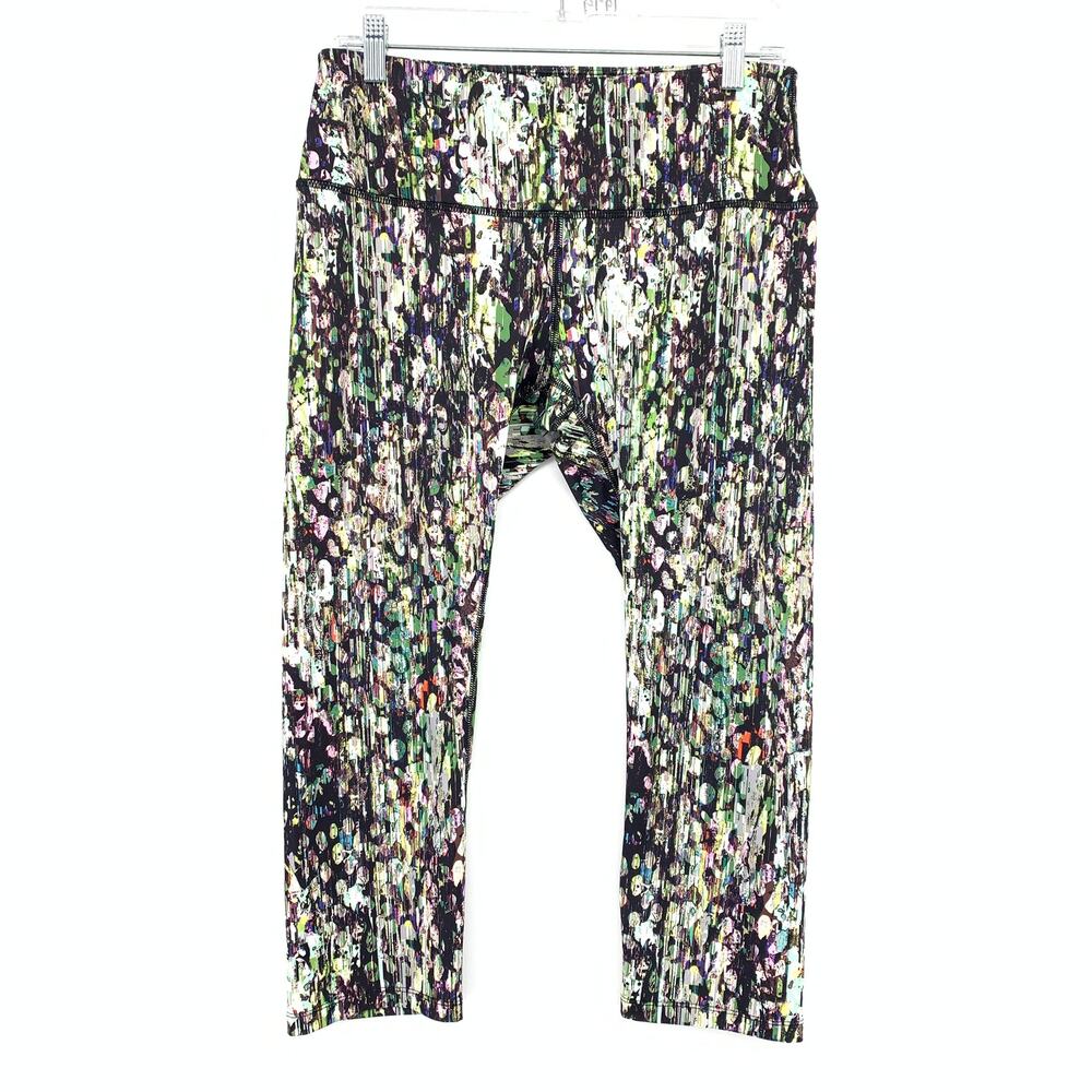 Layer 8 Leggings Womens Sz L Mid Rise Capri Length Abstract Multicolor Print